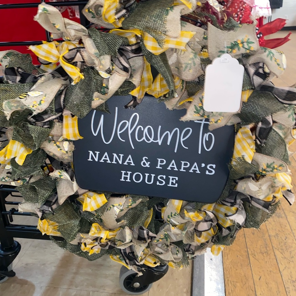 Welcome Wreath with Yellow and Green Accents